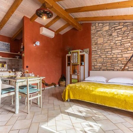 Studio Apartment Umag Exterior foto
